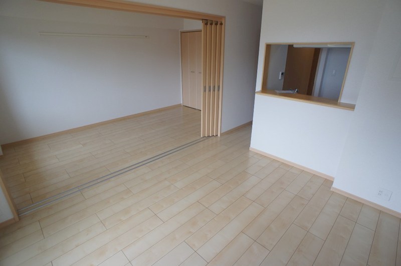 カーサレイメイ　Ｂ棟 リビング