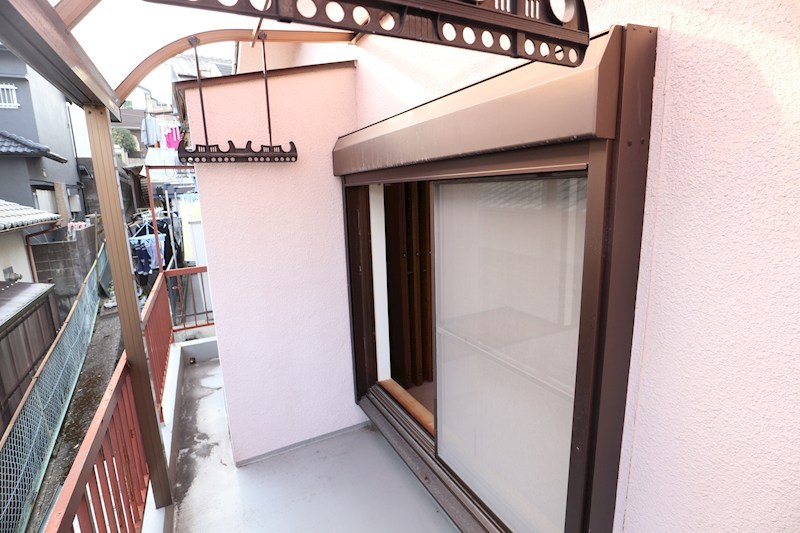 生駒市桜ケ丘　貸家 ベランダ