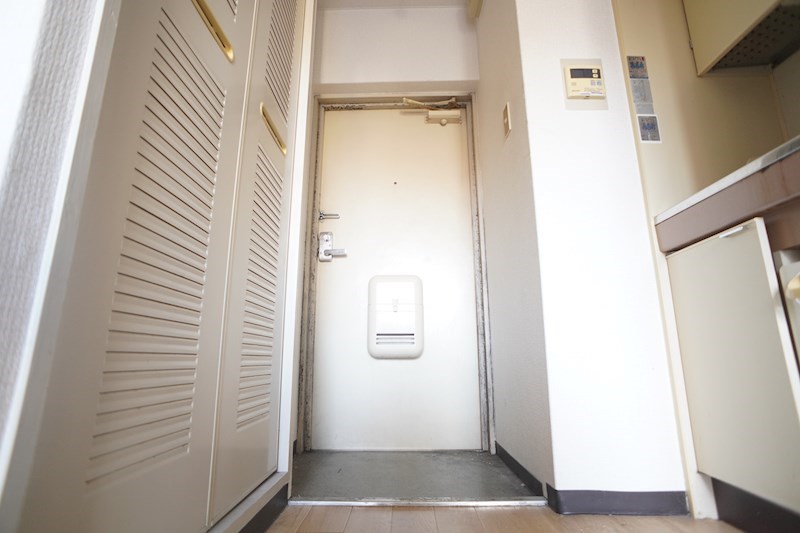 シティパレス２１学園前 玄関