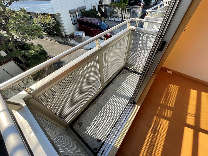 ＹＫＬ　ＦＬＡＴ ベランダ