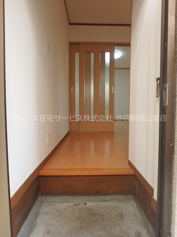 コーポ豊田 玄関