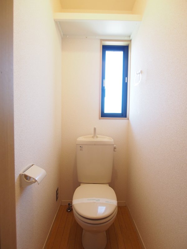 ホリーズ　ドミサイル（ｈｏｌｅｙ’ｓ　ｄｏｍｉｃｉｌｅ） トイレ