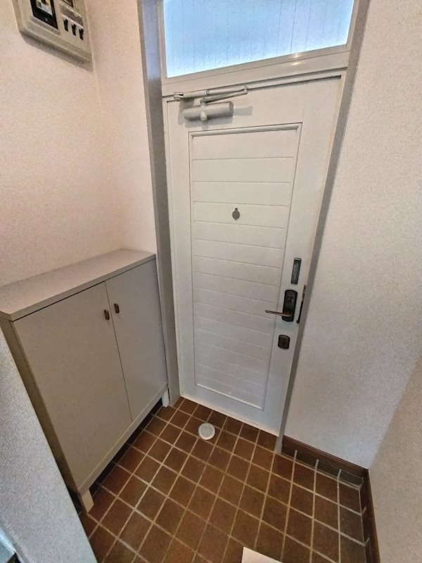 サンフラット 玄関