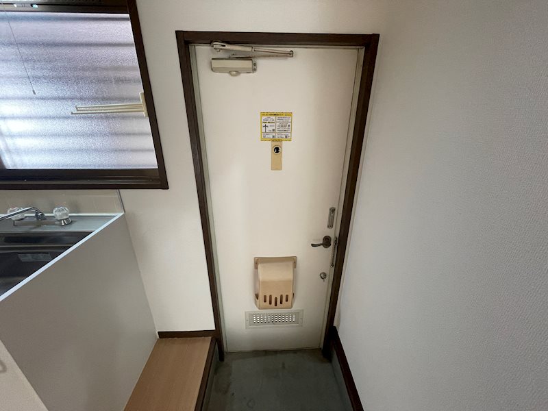 パルメゾンＢ棟 玄関