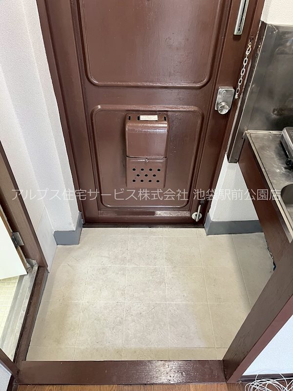 アークビル高円寺 玄関