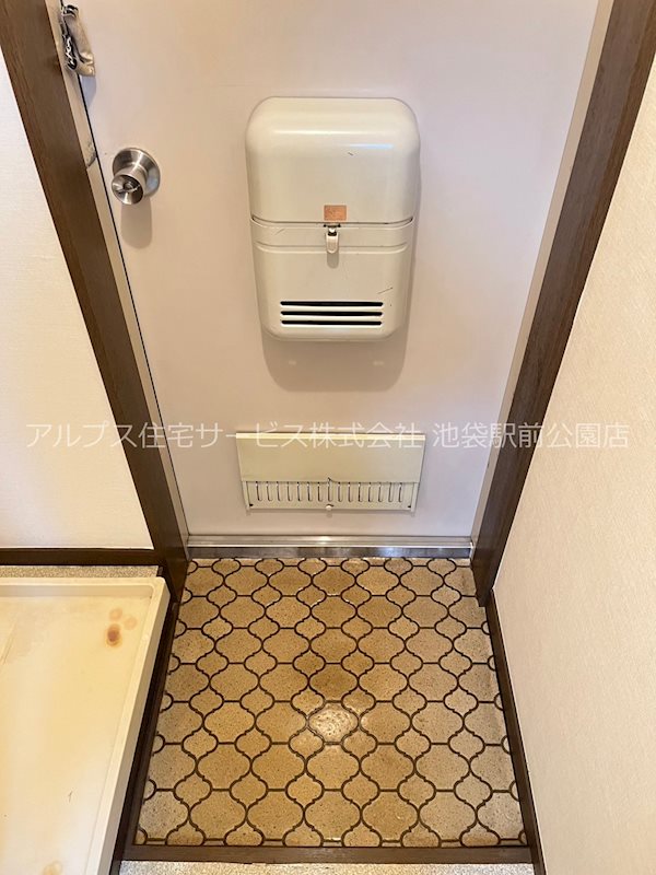 メゾン平野 玄関