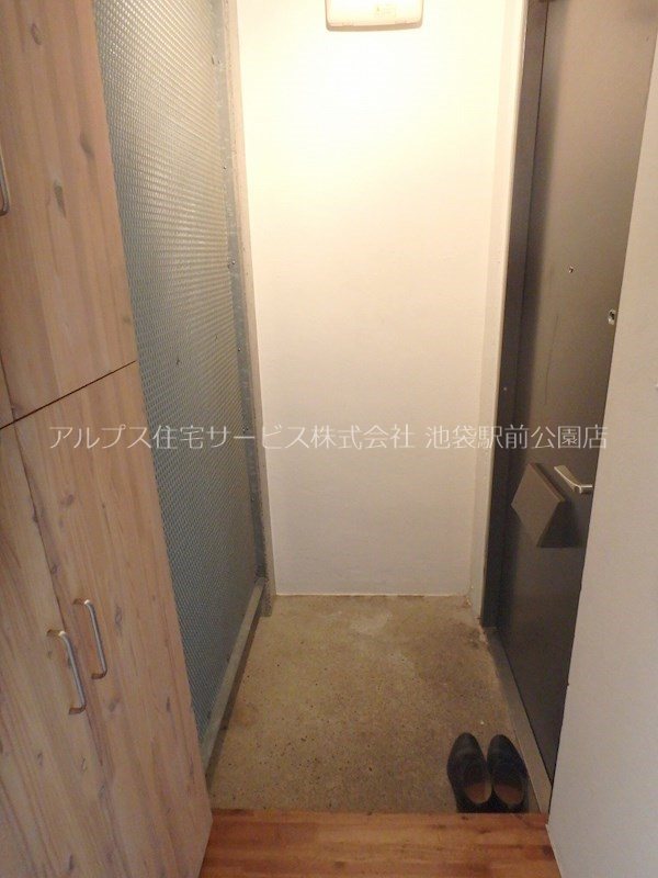 ウエルス吉田 玄関