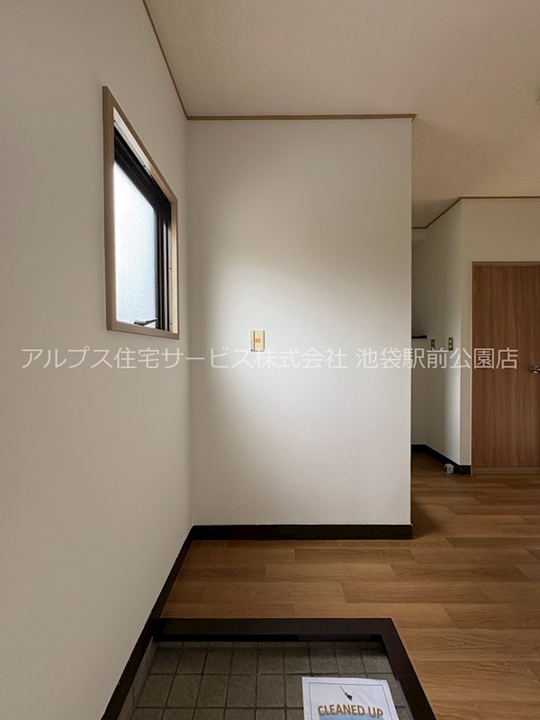 コープアカハマ 玄関