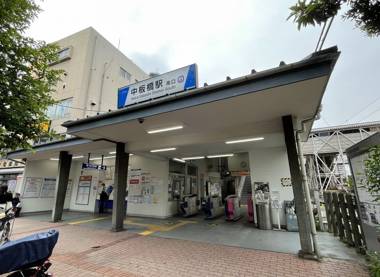 クレストカーサIDA 駅