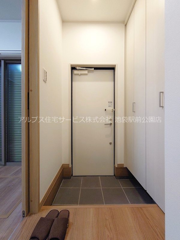 北区田端3丁目戸建 玄関