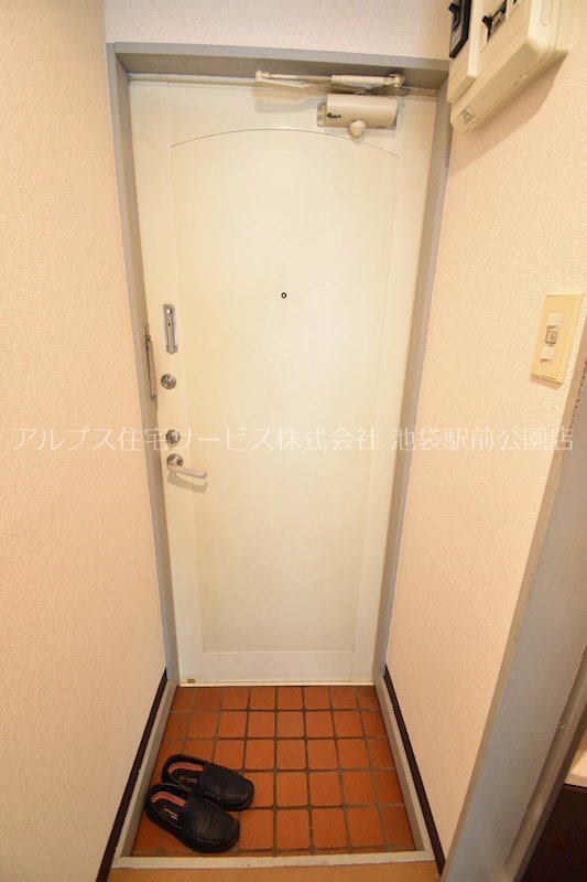 上高田ハイム 玄関