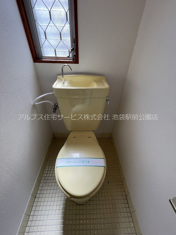 コーポカツカワ トイレ