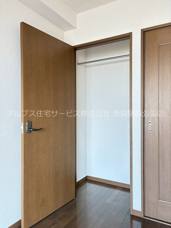 ドミール板橋本町 収納