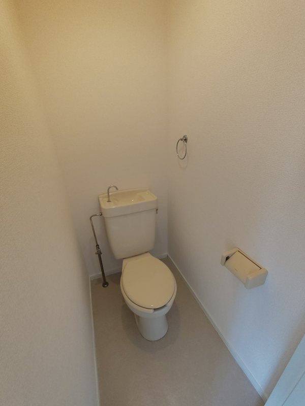 リヴレーヌ壱番館 トイレ