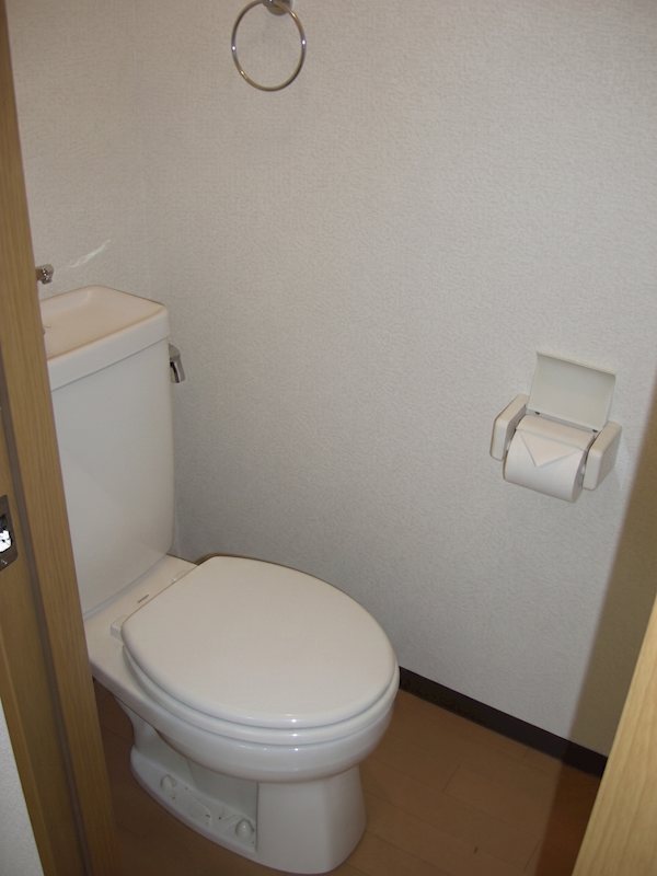 パインハイツ トイレ
