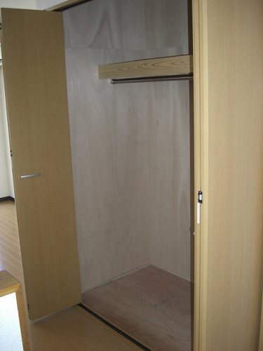 パインハイツ 収納