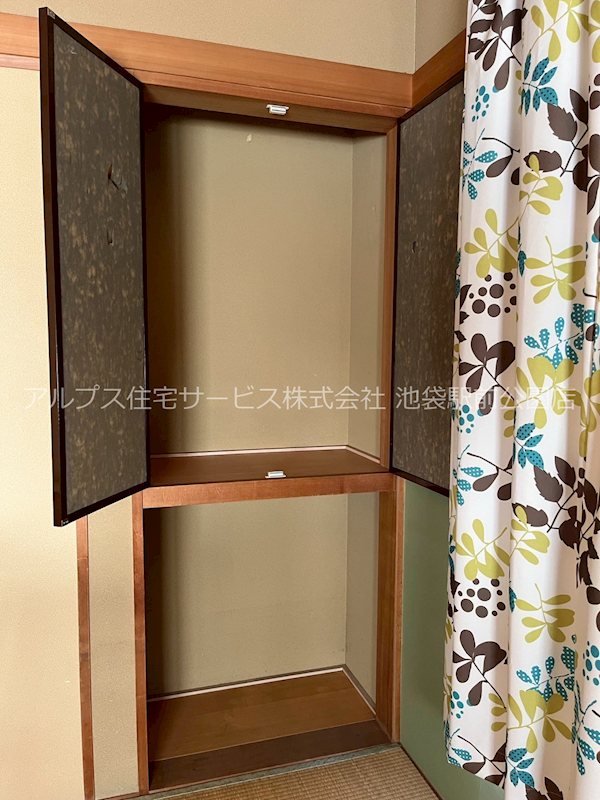 すみれ館 収納