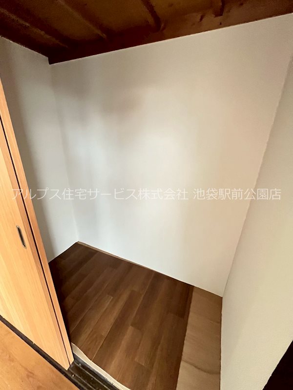 文原ビル 収納