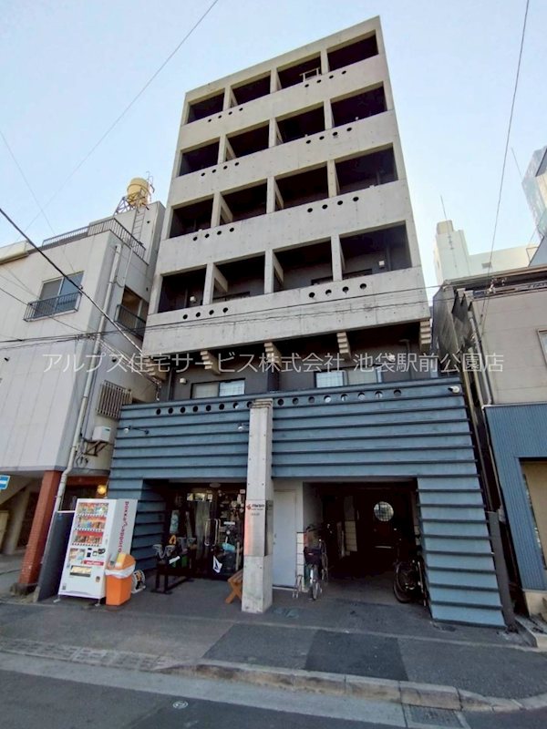 Berth（バース） 外観