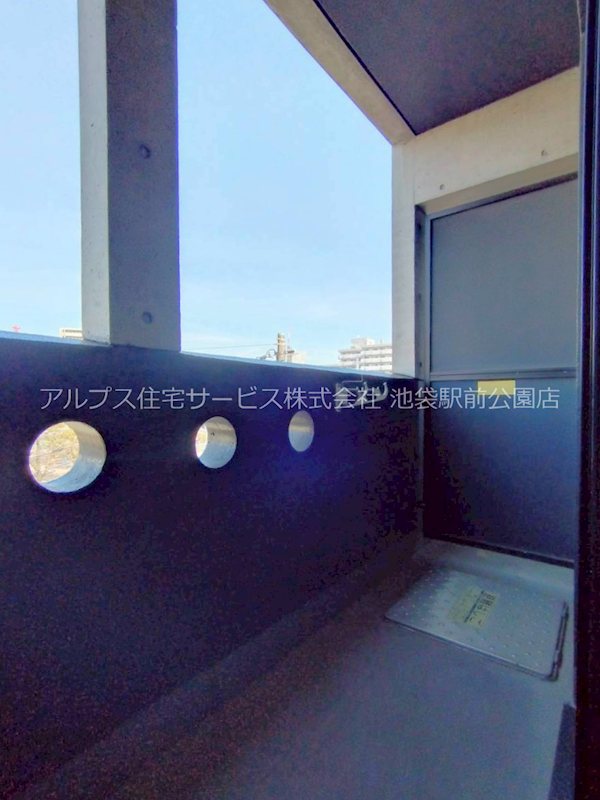 Berth（バース） ベランダ
