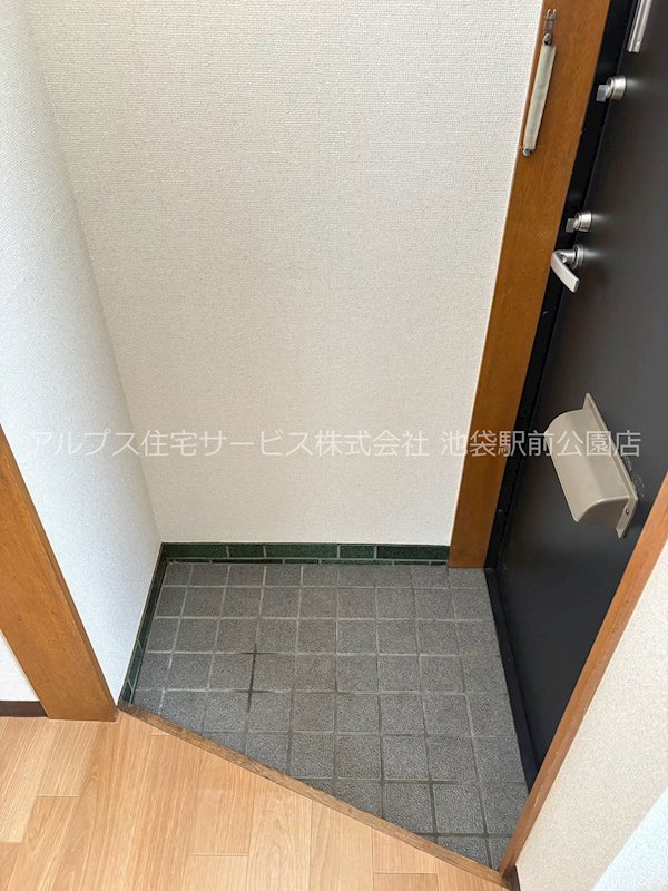 アイパレス 玄関