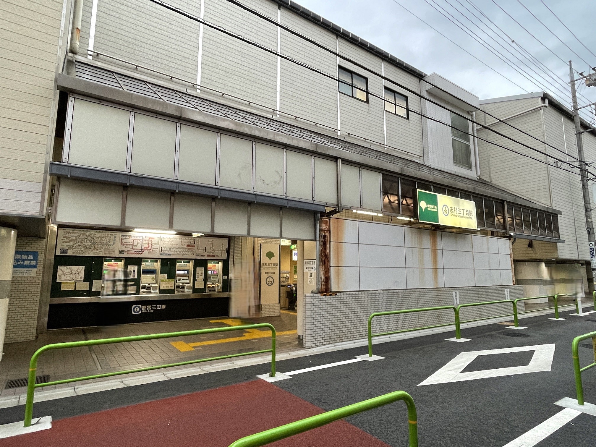 ノルトリブレッセ 駅