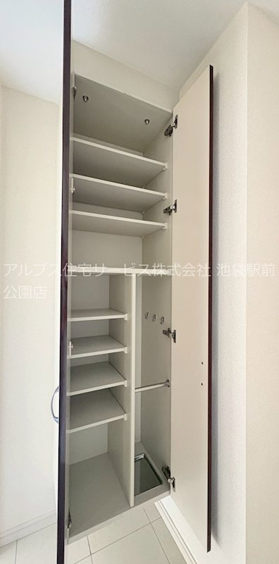 ローレル新町 その他
