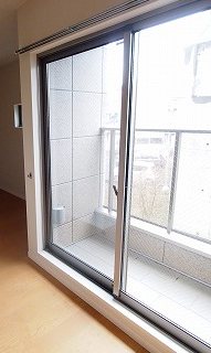 ウィステリア ベランダ