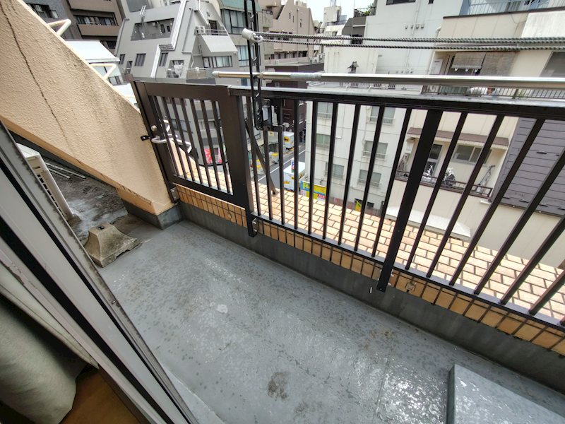 伊藤ビル ベランダ
