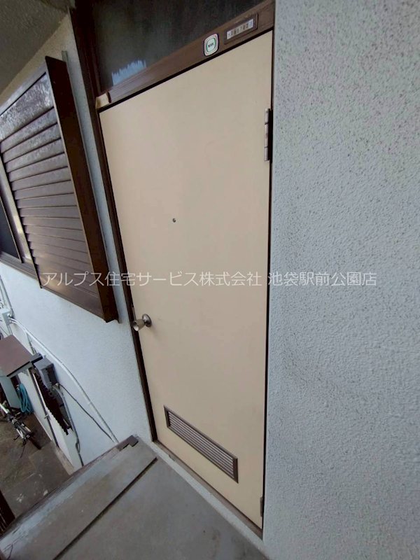 桜コーポ 玄関