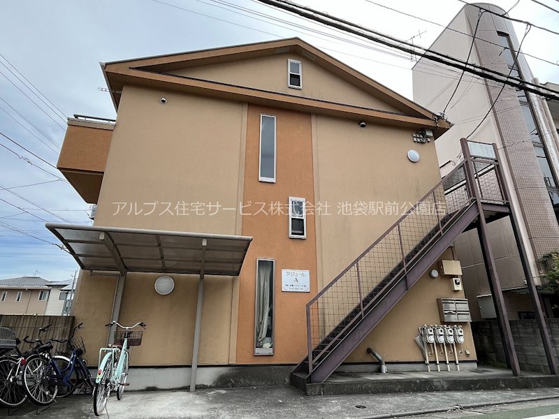 アジュールＡ 外観