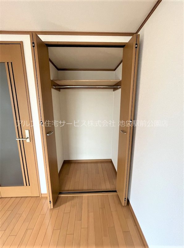 アジュールＡ 収納