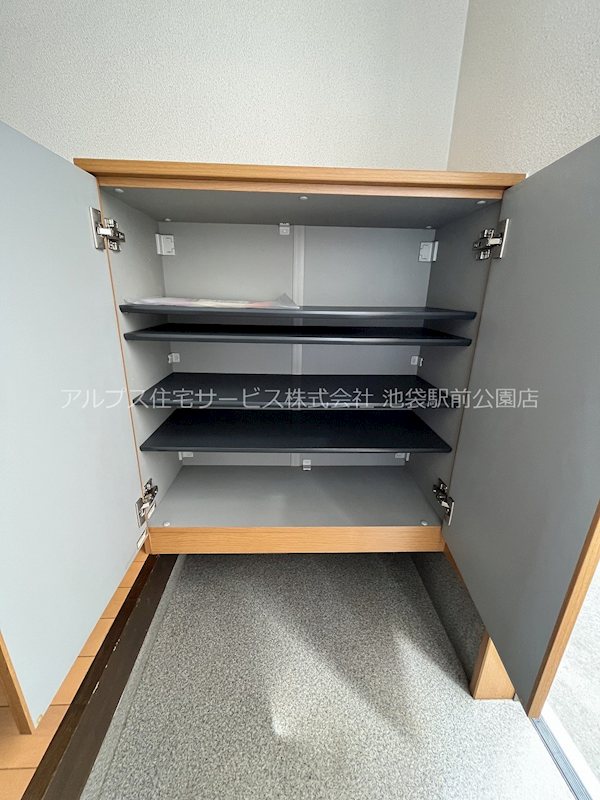 アジュールＡ その他