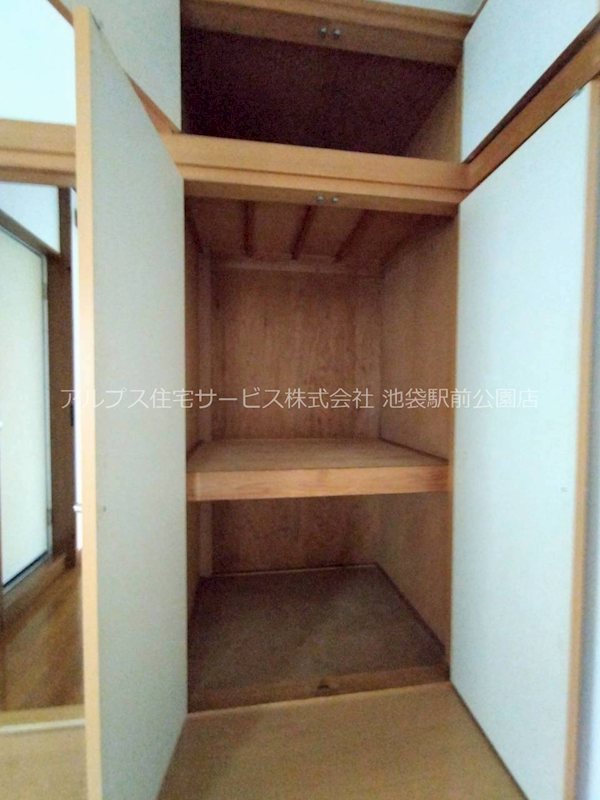 野口ビル 収納