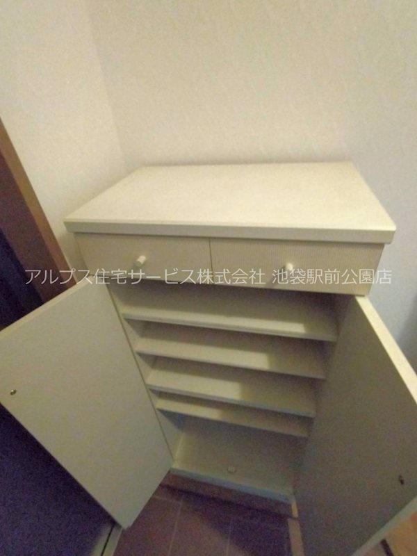 スプリングハウス その他