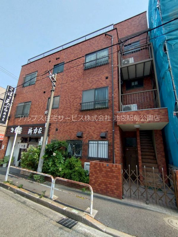 新力ハウス 外観