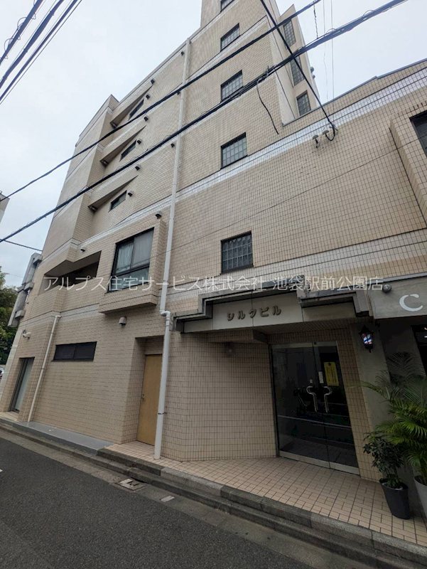 シルクビル 外観