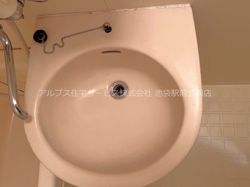 ウィスタリア中野 洗面所