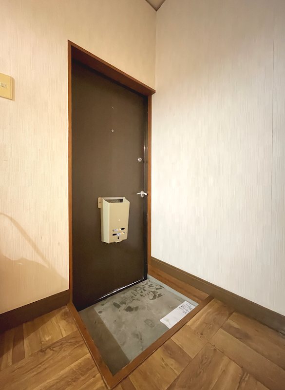 ルポーゼサカイ 玄関