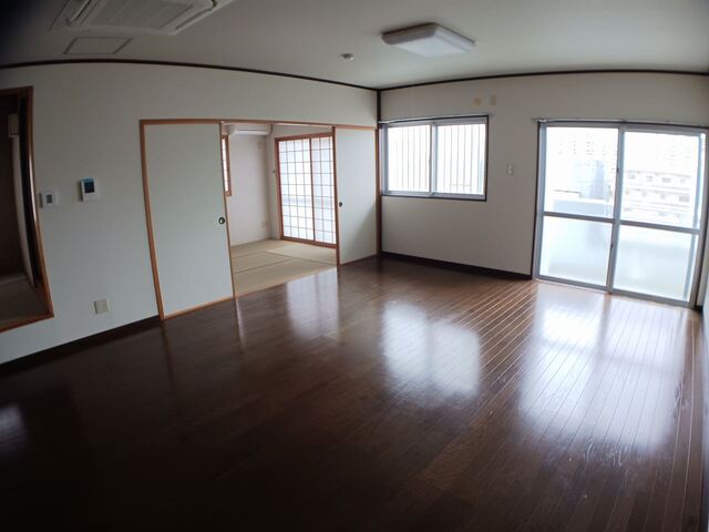 沖縄県那覇市天久１丁目 その他