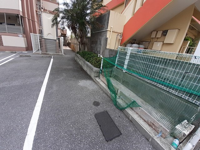 沖縄県沖縄市美原２丁目 その他