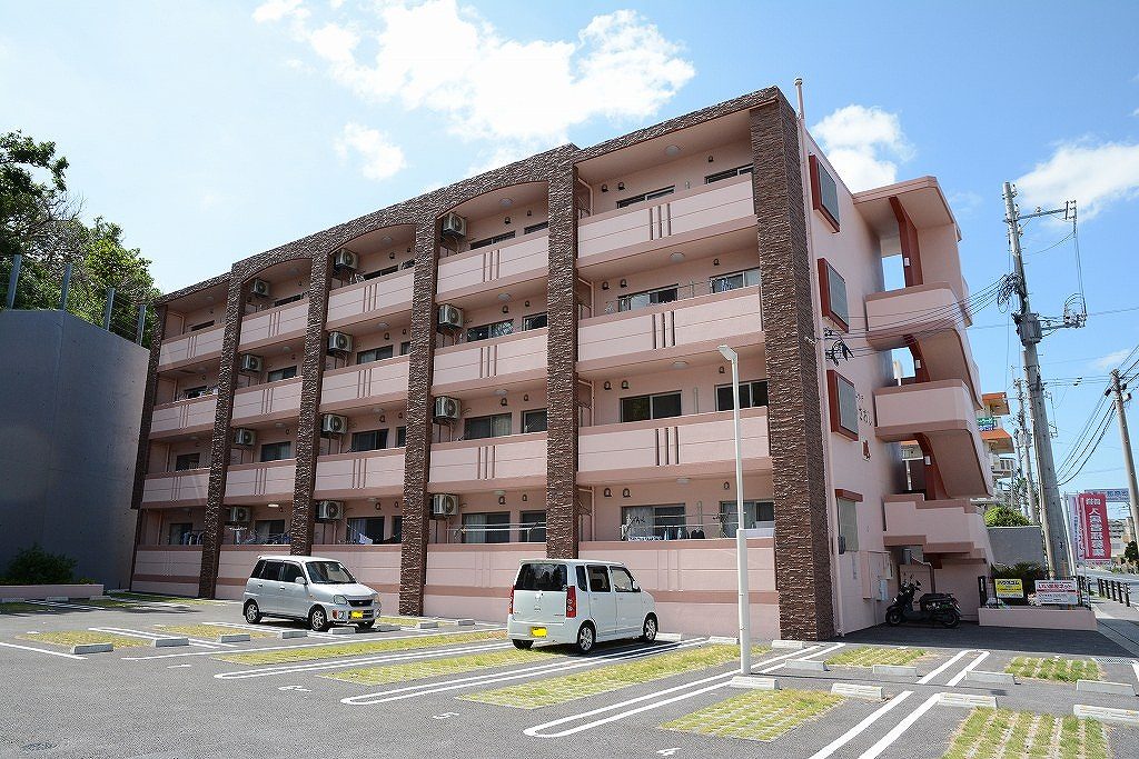 沖縄県南城市佐敷津波古 外観