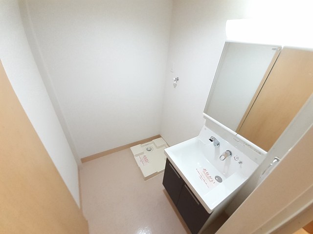 沖縄県浦添市牧港４丁目 洗面所