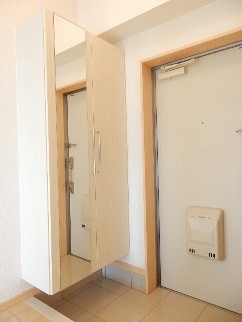 沖縄県宜野湾市志真志３丁目 玄関
