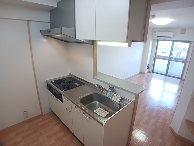 沖縄県中頭郡西原町兼久 キッチン