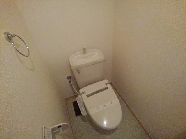 沖縄県中頭郡西原町兼久 トイレ