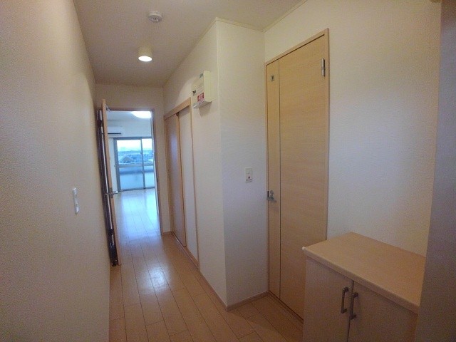 沖縄県中頭郡西原町兼久 玄関