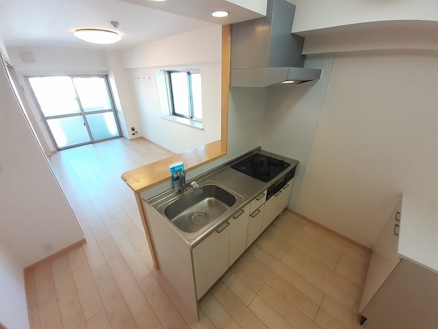 沖縄県中頭郡西原町与那城 キッチン