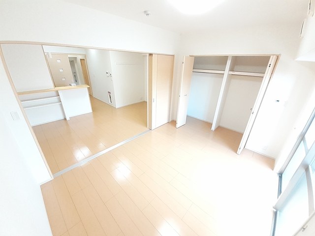 沖縄県宜野湾市我如古１丁目 収納