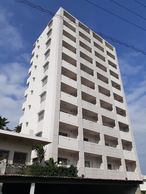 沖縄県那覇市識名１丁目 外観